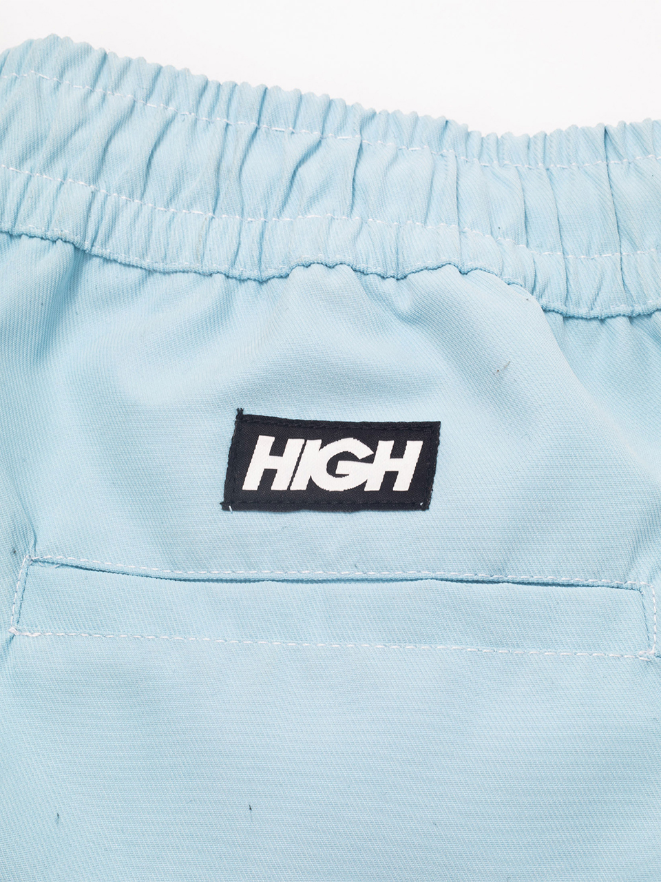 Imagem de: Shorts High Company Colored Sky Blue