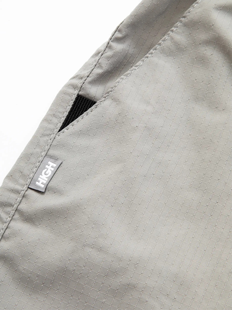 Imagem de: Shorts High Company Ripstop Grey