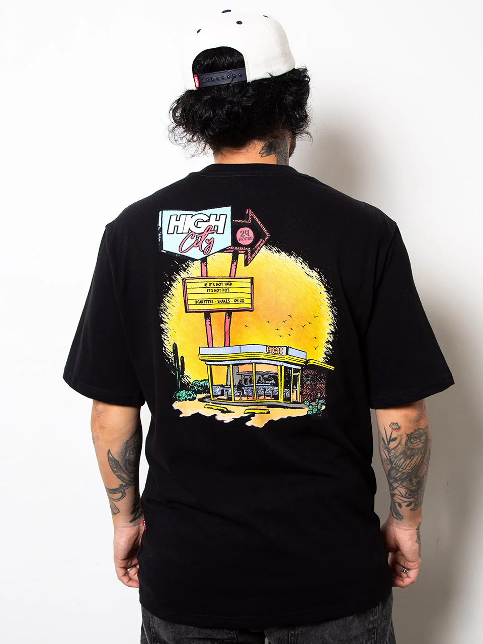 Imagem de: Camiseta High Company Tee Cafeteria Black