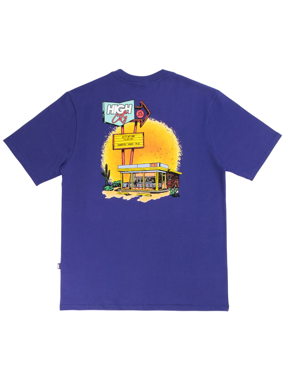 Imagem de: Camiseta High Company Tee Cafeteria Purple