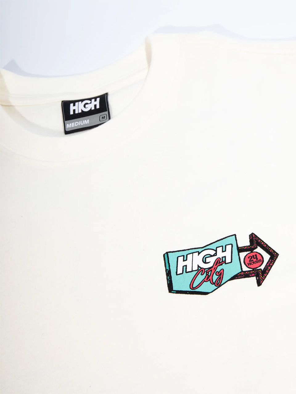 Imagem de: Camiseta High Company Tee Cafeteria White