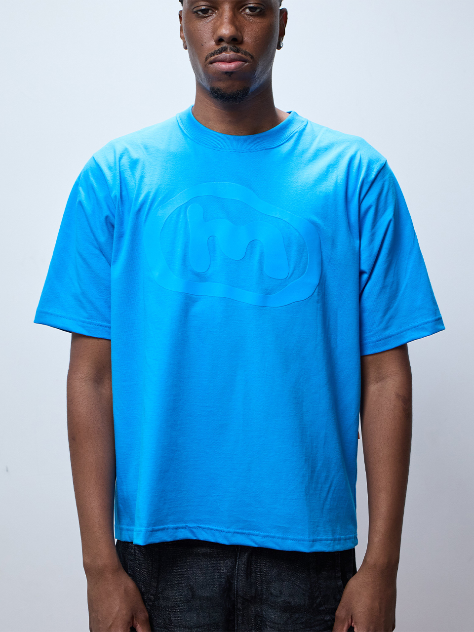 Imagem de: Camiseta Mad Enlatados M Relevo Azul