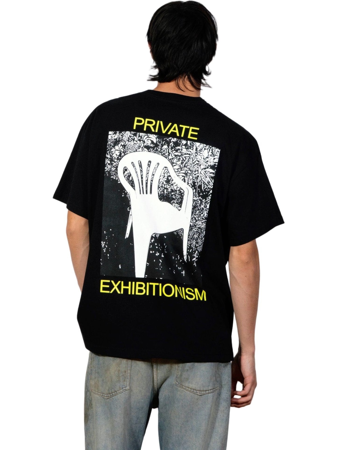 Imagem de: Camiseta PLEASURES Exhibition Preta