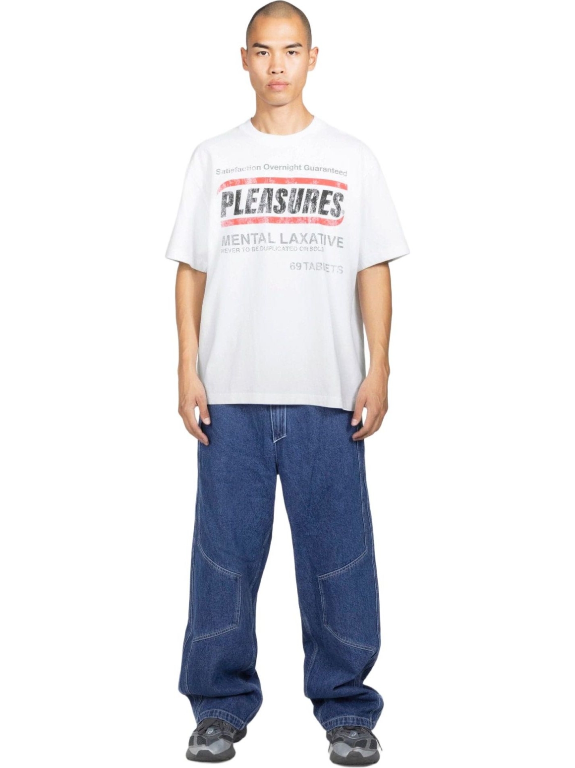 Imagem de: Camiseta PLEASURES Relief Heavyweight Branca