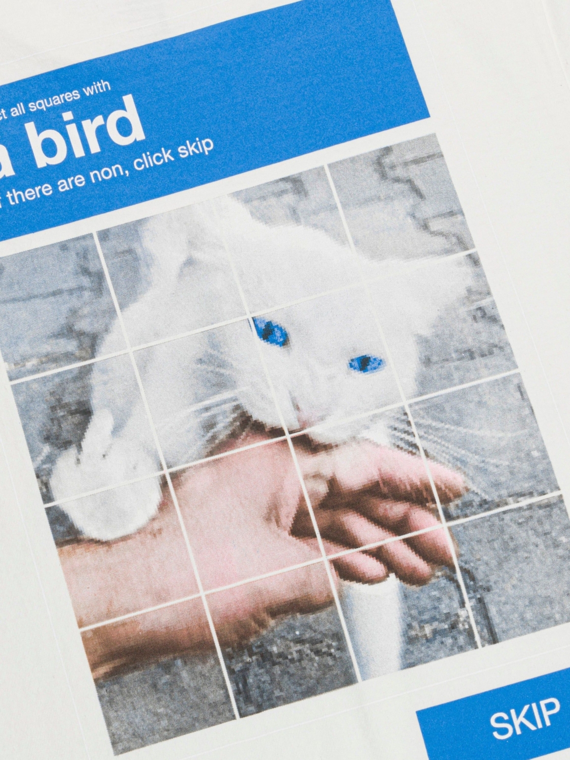 Imagem de: Camiseta RIPNDIP A Bird Off-White