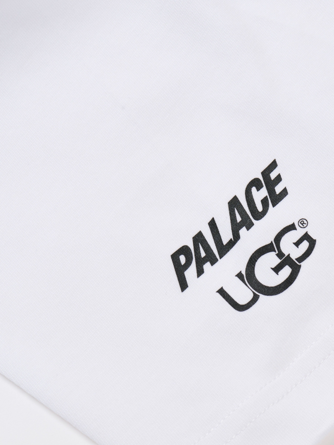 Imagem de: Camiseta Palace UGG Looney Tunes Branca