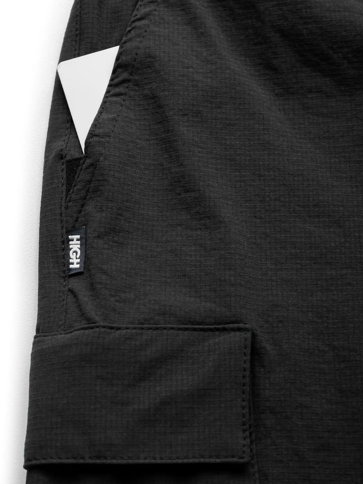 Imagem de: Shorts Cargo High Company Ripstop Preto