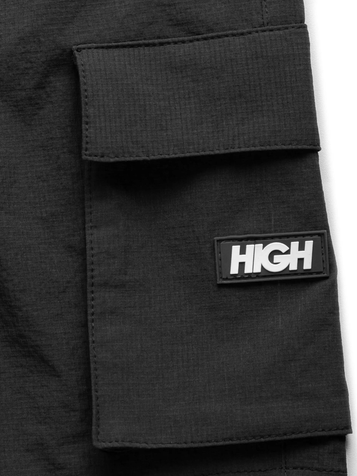 Imagem de: Shorts Cargo High Company Ripstop Preto