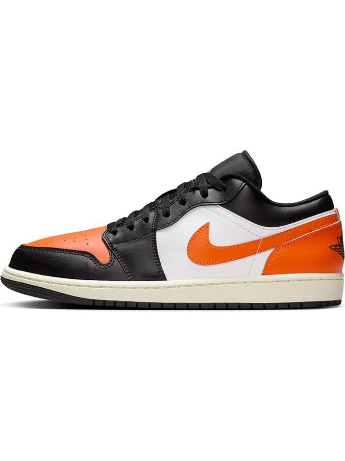 Imagem de: Tênis Air Jordan 1 Low Preto e Laranja