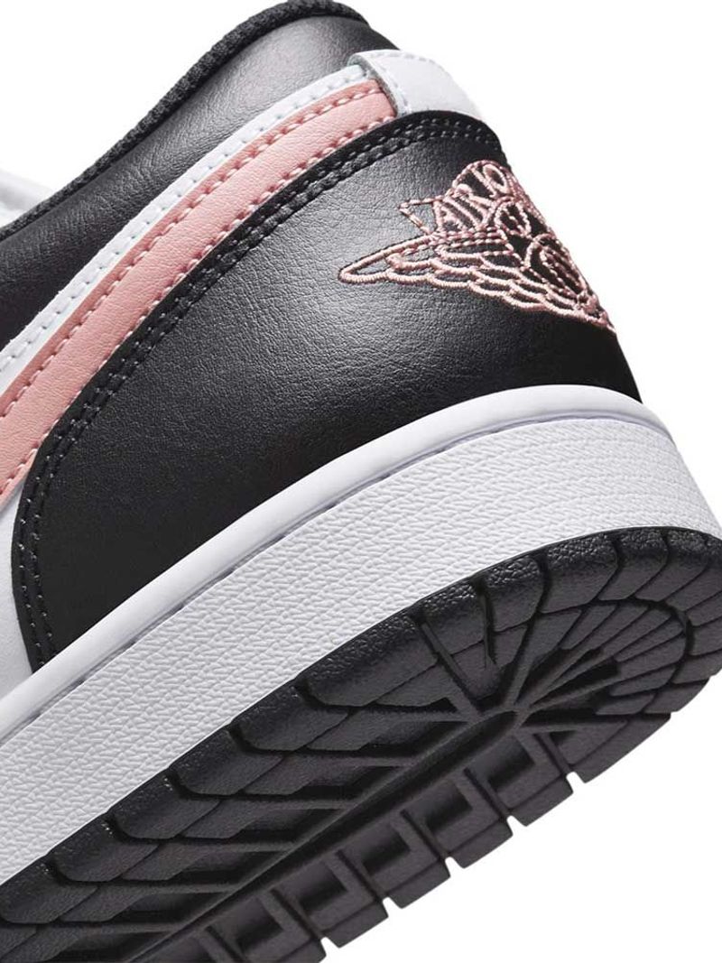 Imagem de: Tênis Air Jordan 1 Low Preto e Rosa