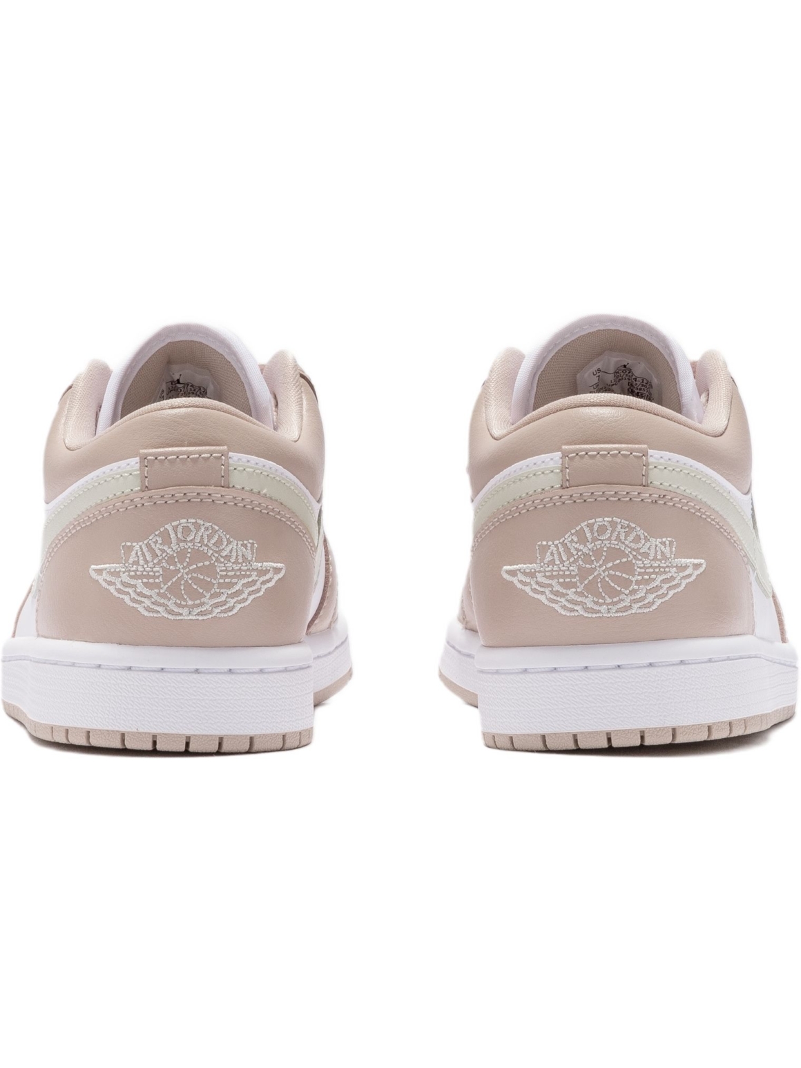 Imagem de: Tênis Air Jordan 1 Low Branco e Bege