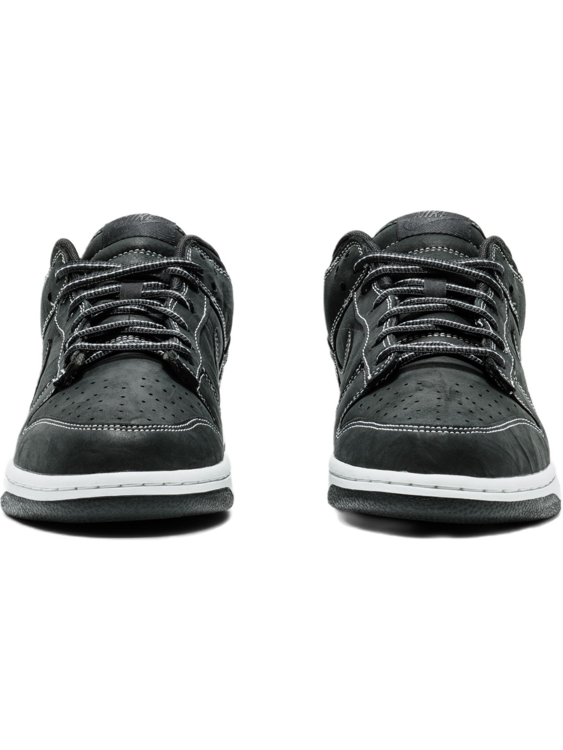 Imagem de: Tênis Nike Dunk Low Off-Noir e Summit White