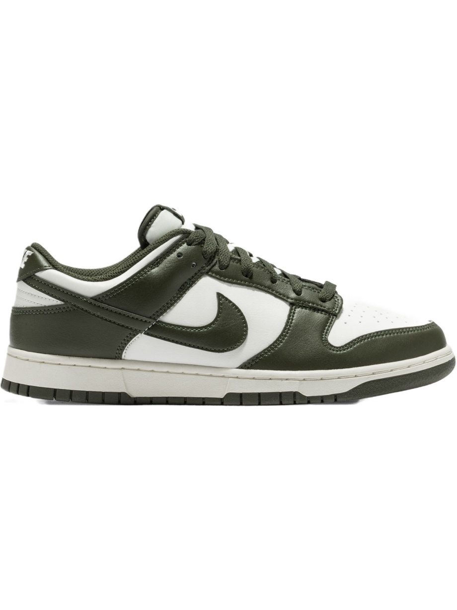 Imagem de: Tênis Nike Dunk Low Retro Marfim e Verde Militar