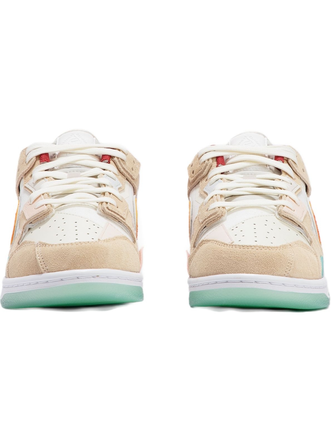 Imagem de: Tênis Nike Dunk Scrap Shapeless Formless Limitless Sail e Laranja