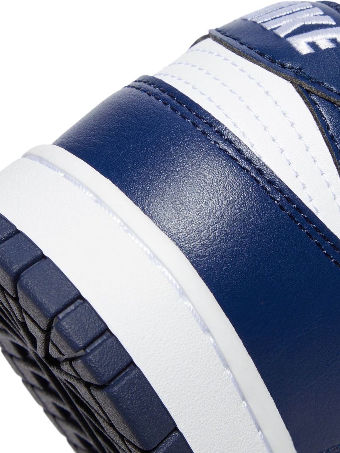 Imagem de: Tênis Nike Dunk Low Retro Photo Blue