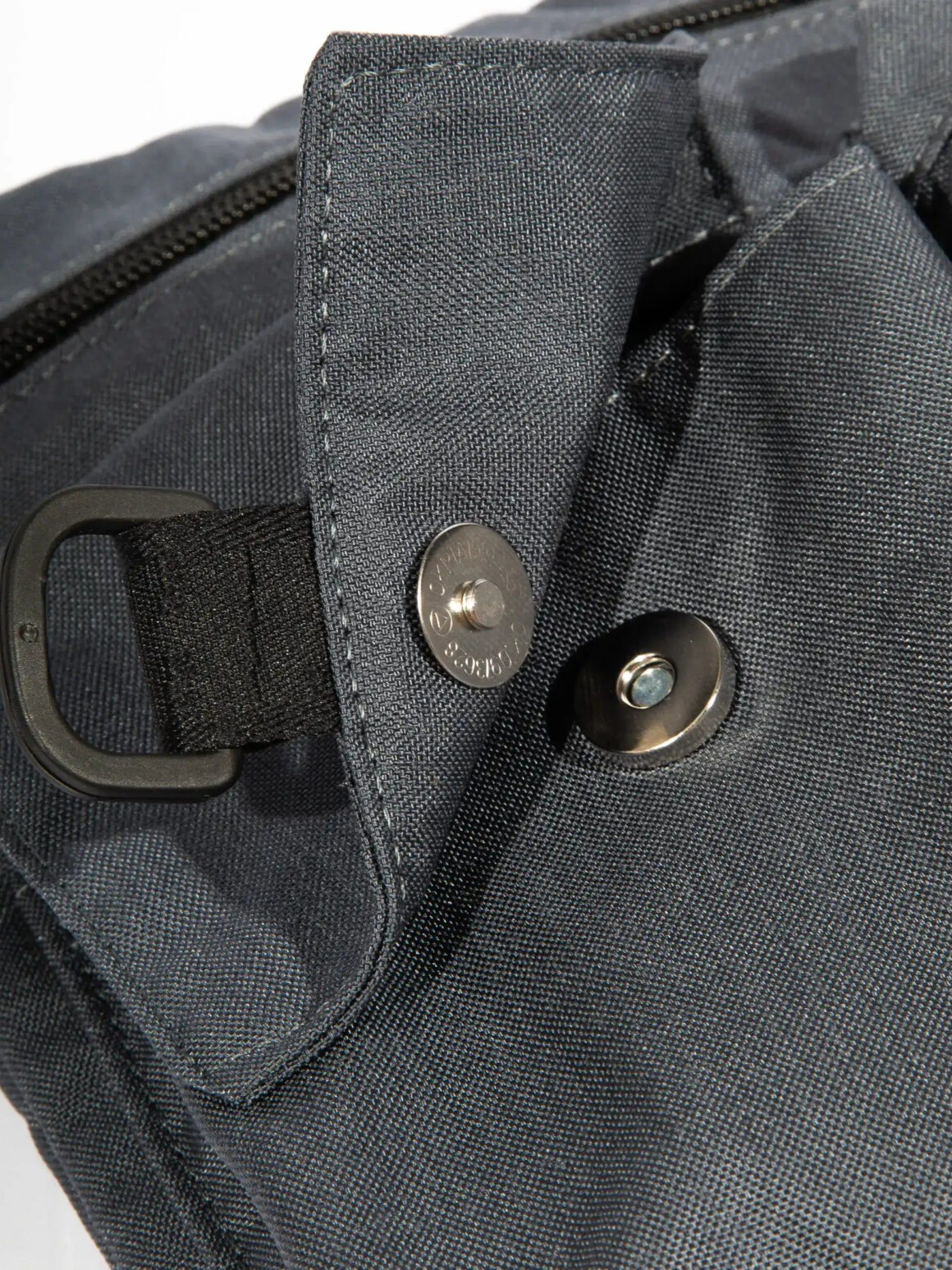 Imagem de: Bolsa Cargo High Company Cinza