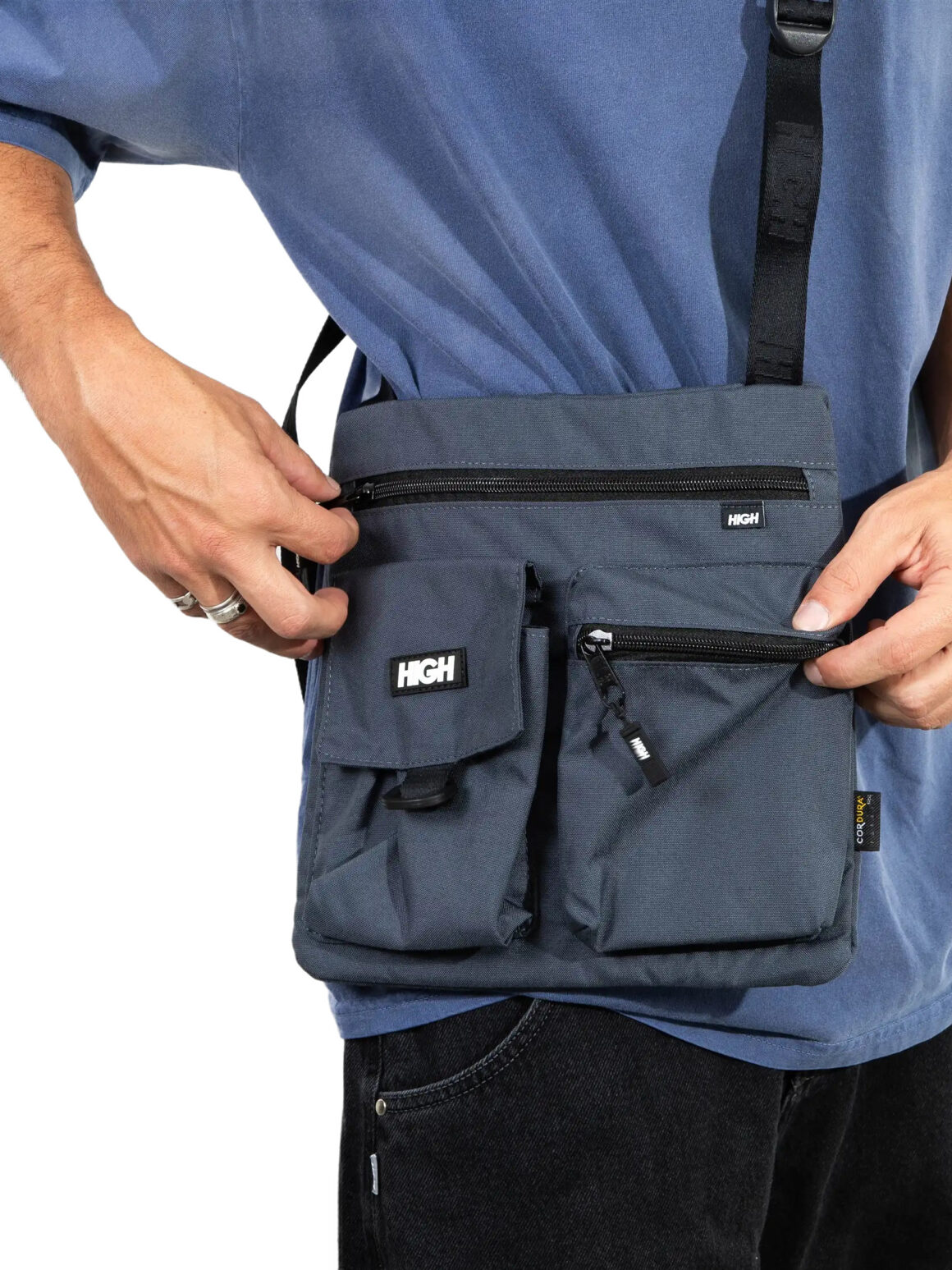 Imagem de: Bolsa Cargo High Company Cinza