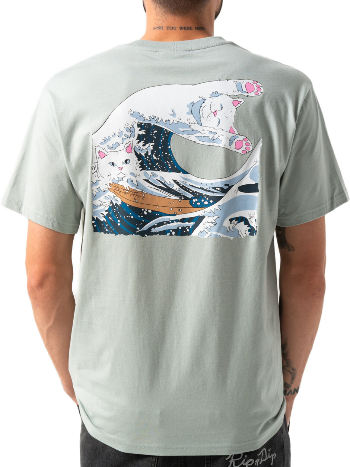 Imagem de: Camiseta RIPNDIP Great Wave Cinza Sálvia