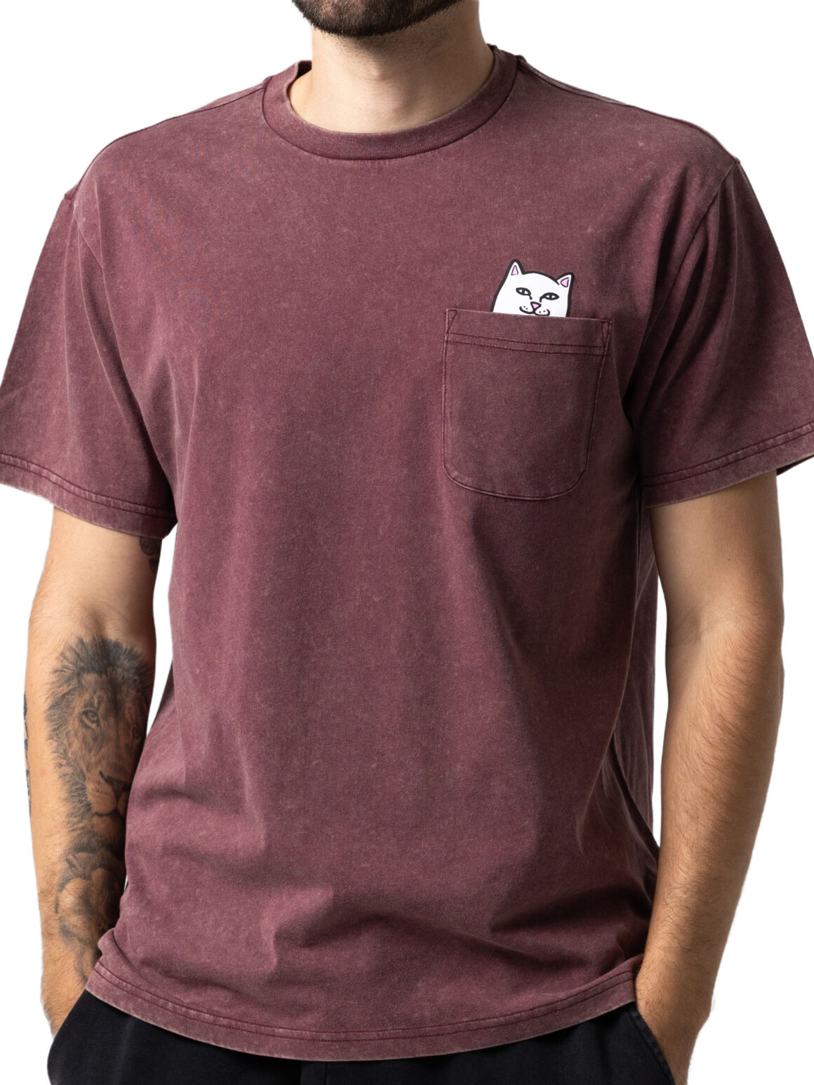 Imagem de: Camiseta RIPNDIP Lord Nermal Bolso Bordô Vintage