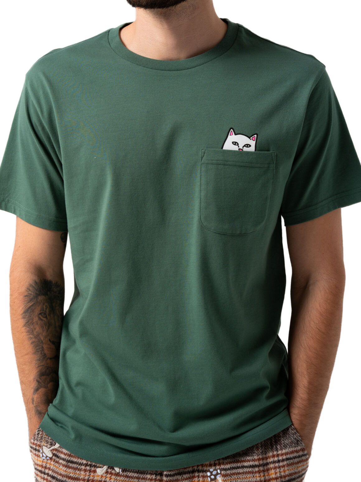 Imagem de: Camiseta RIPNDIP Lord Nermal Pocket Verde Oliva Escuro