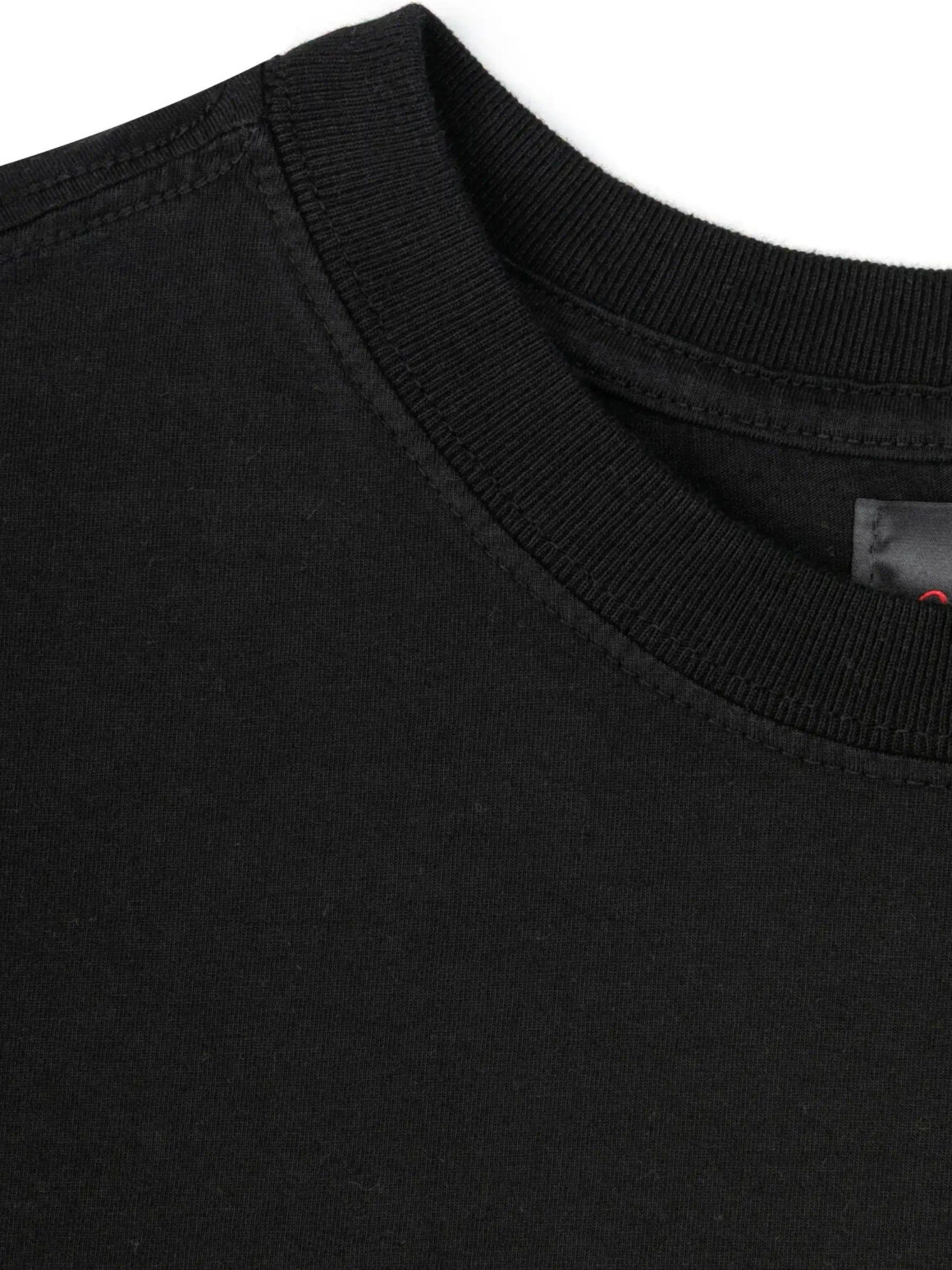 Imagem de: Camiseta HIGH Company X The Hundreds Flames Bar Logo Preta Lavada