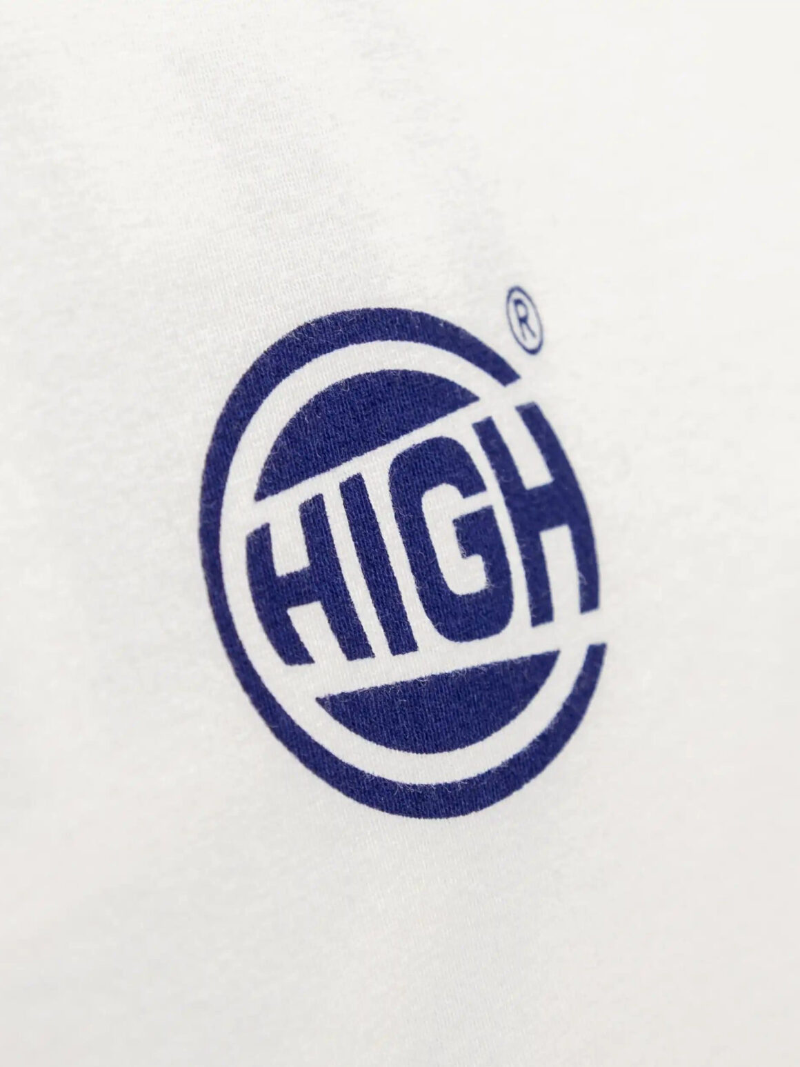 Imagem de: Camiseta HIGH Company Dropped Branca