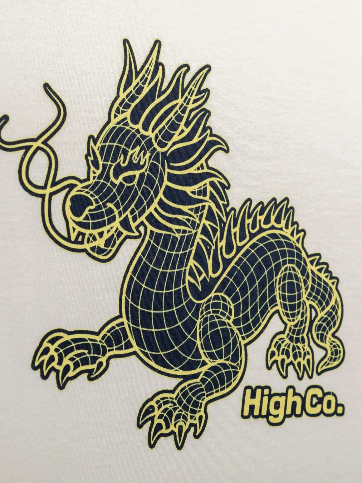 Imagem de: Camiseta HIGH Company Night Dragon Branca