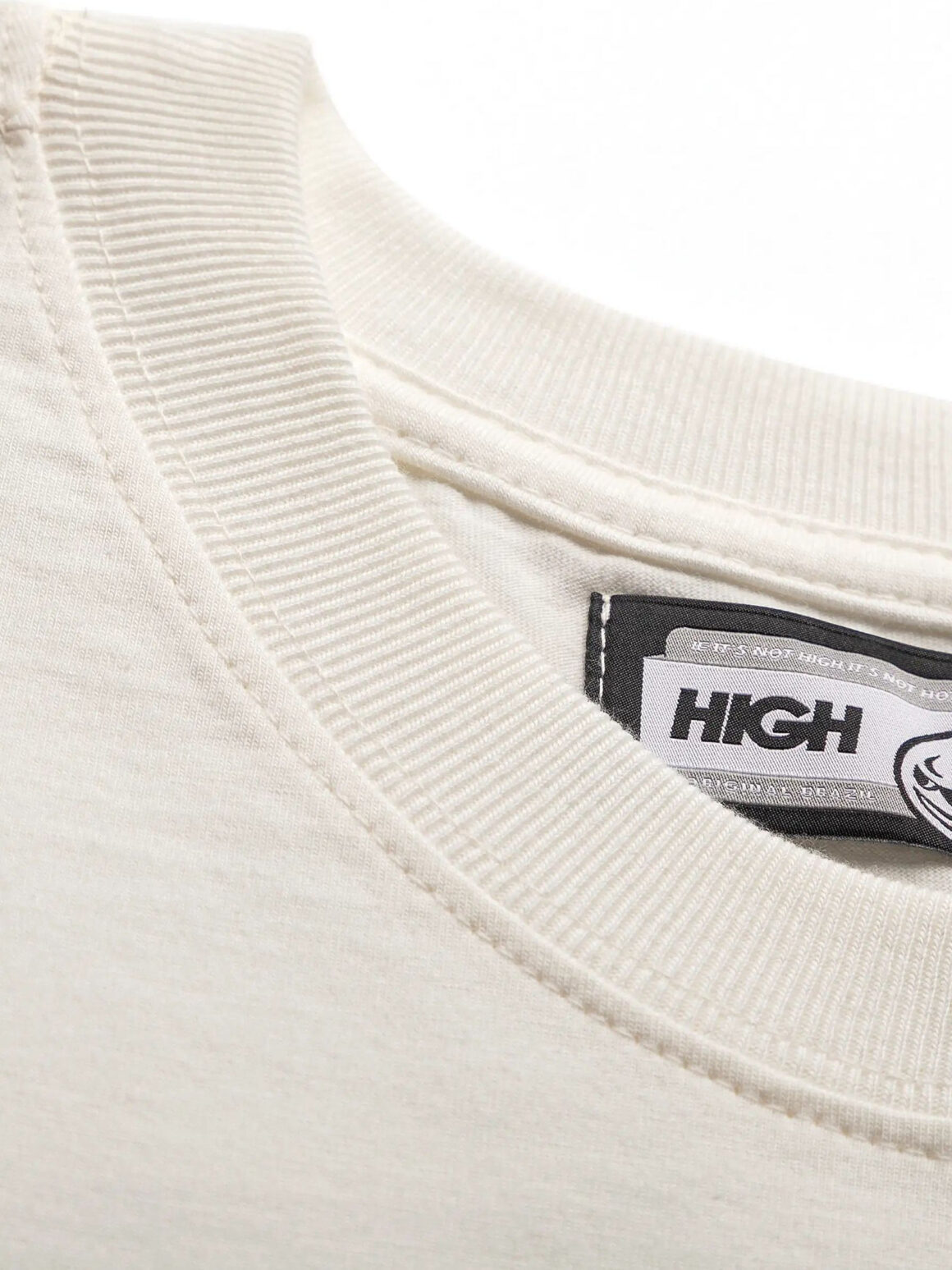 Imagem de: Camiseta HIGH Company Patch Embossed Branca