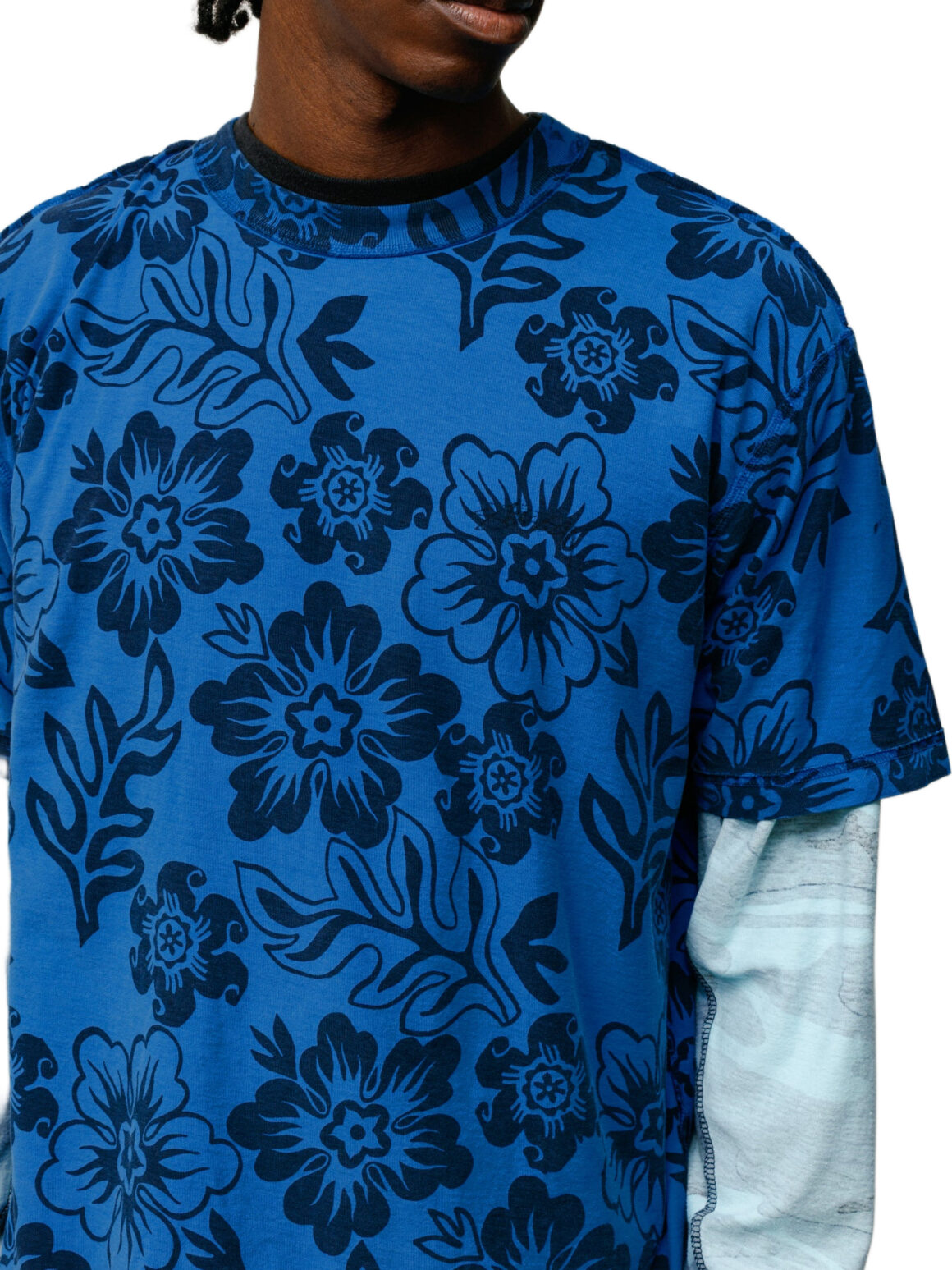 Imagem de: Camiseta Stüssy Lazy Floral Azul Esporte