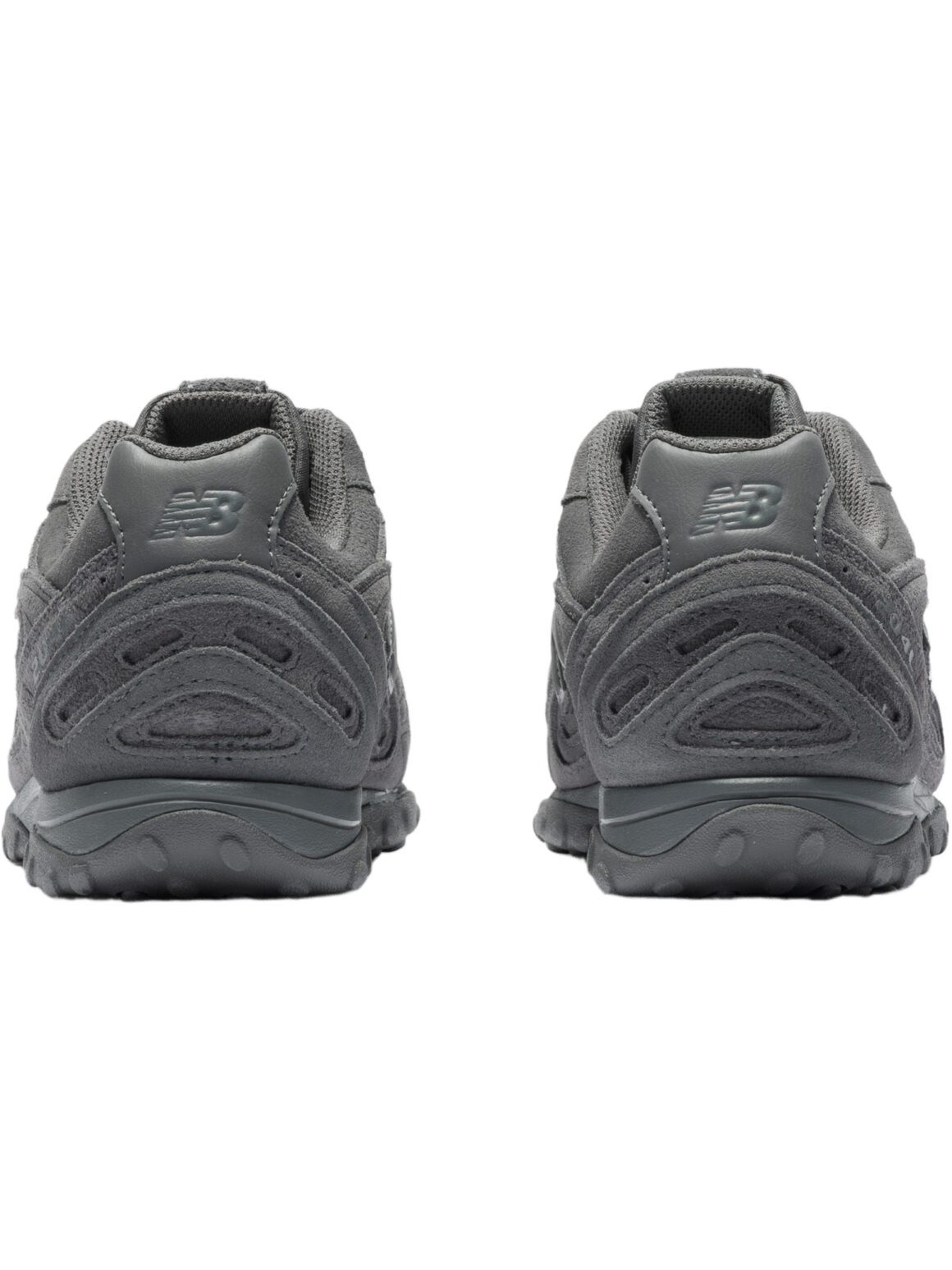 Imagem de: Tênis New Balance 204L Cinza