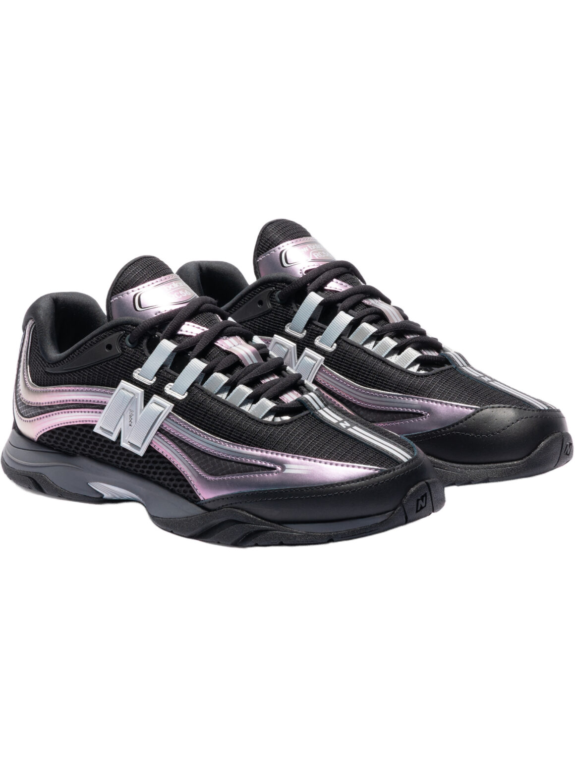 Imagem de: Tênis New Balance RC56 Prata Metálico e Preto