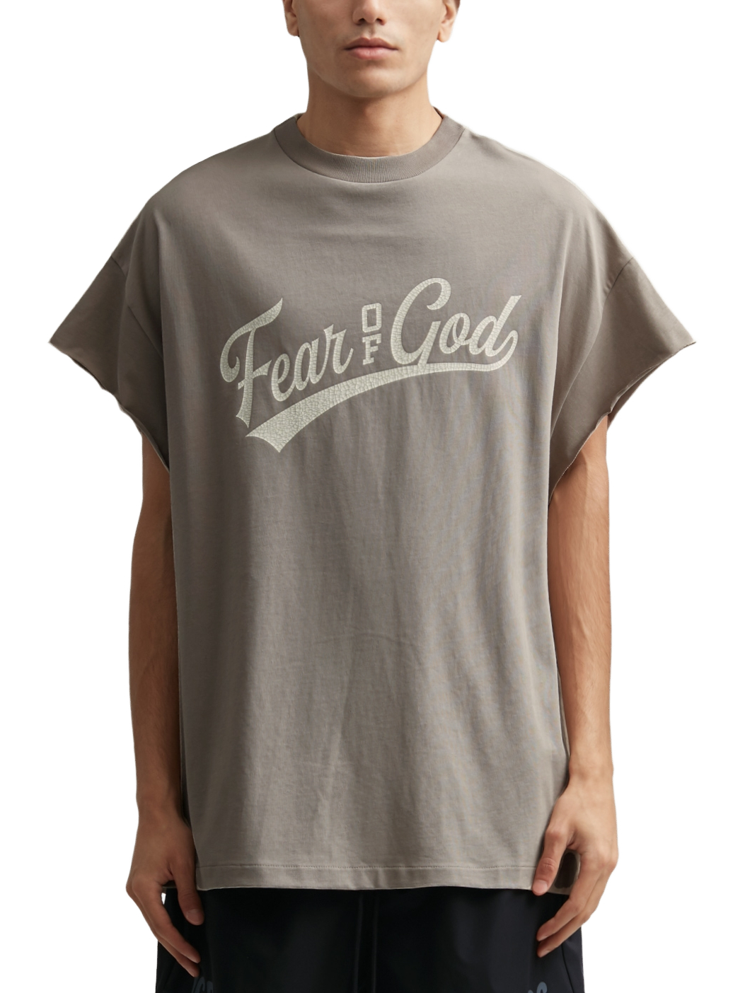 Imagem de: Camiseta Fear of God Essentials Cut Off 90’s Shirt Seal