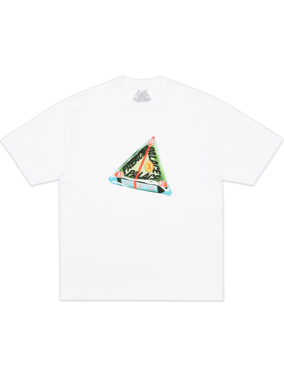 Imagem de: Camiseta Palace Skateboards Tri Onigiri Branca