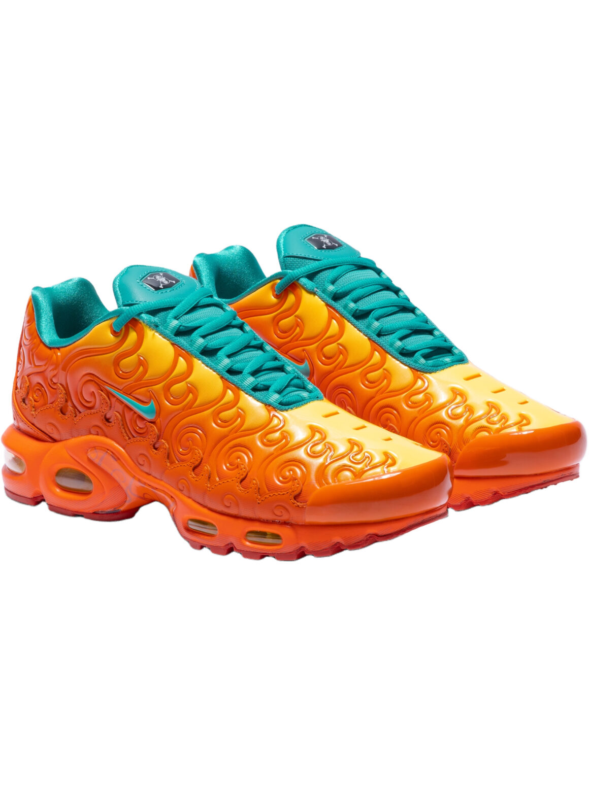 Imagem de: Tênis Nike One Piece Air Max Plus Mera Mera Laranja