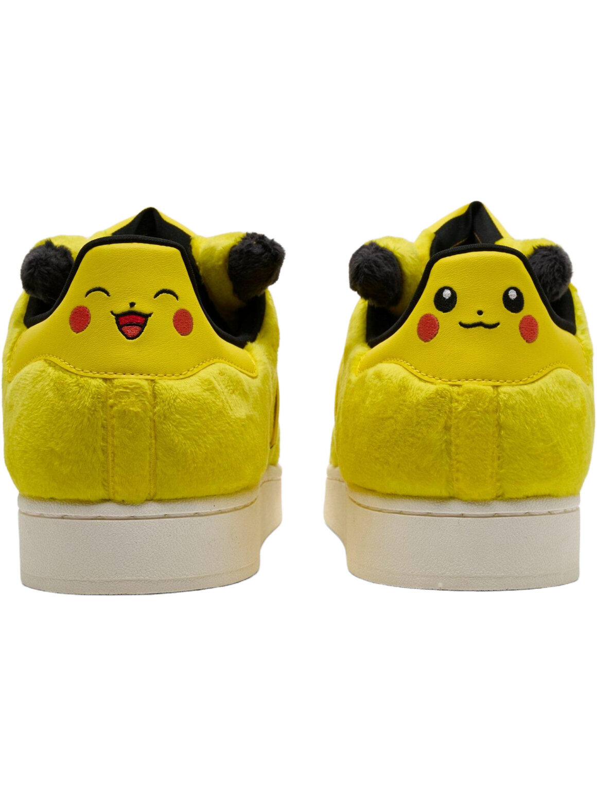 Imagem de: Tênis adidas Originals x Pokémon Superstar II Pikachu Amarelo