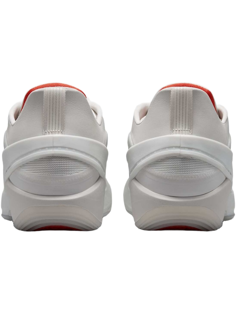 Imagem de: Tênis Jordan Luka 5 Ghost